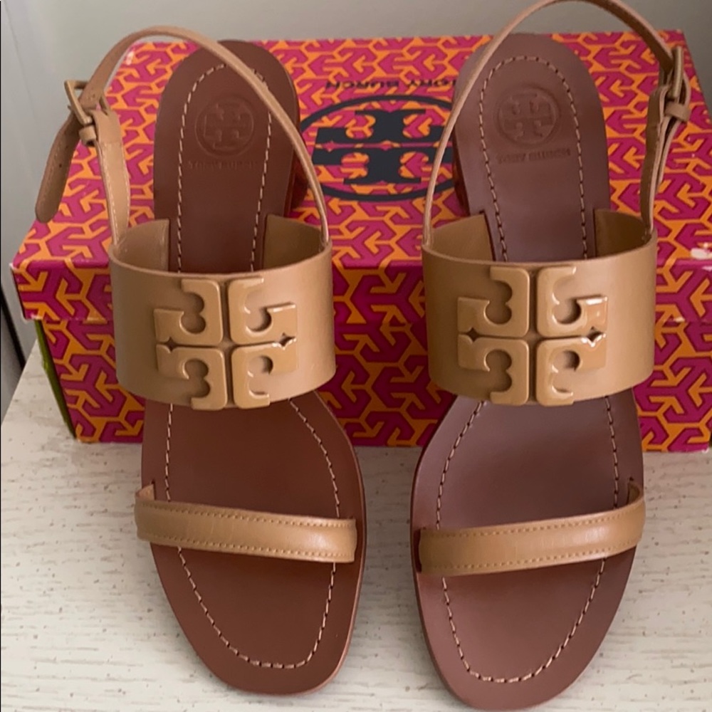NWT Tory Burch Sandals